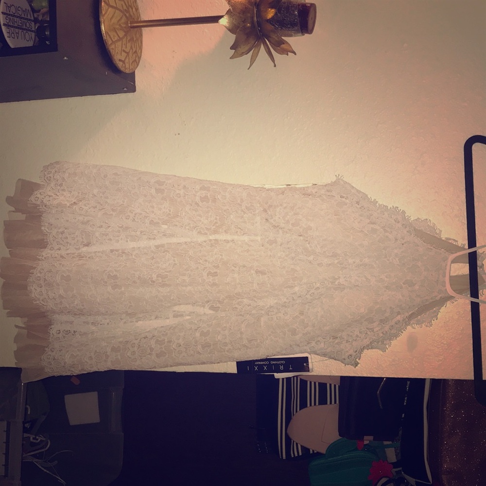 Super cute lace cocktail dress